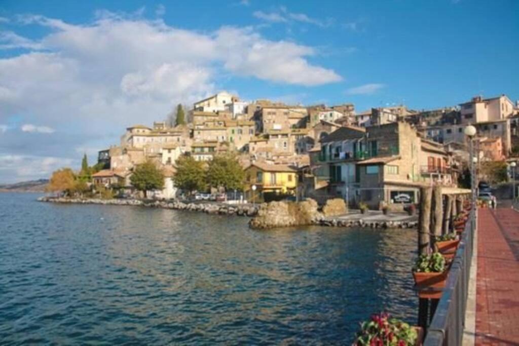 Casa Vacanze Gli Oleandri Bracciano  Extérieur photo