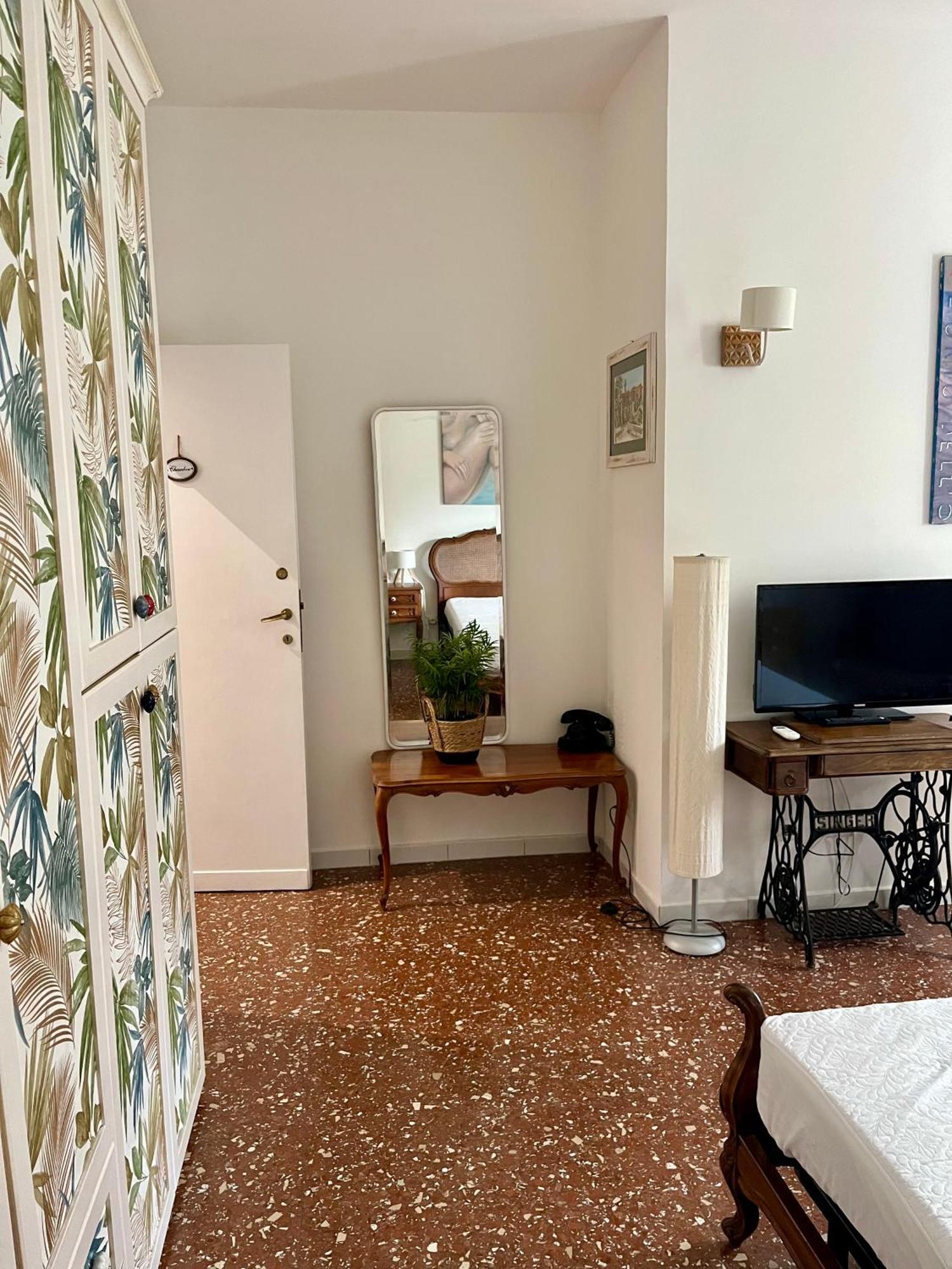 Casa Vacanze Gli Oleandri Bracciano  Extérieur photo